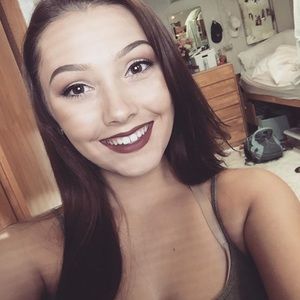 Meet your Posher, Josie